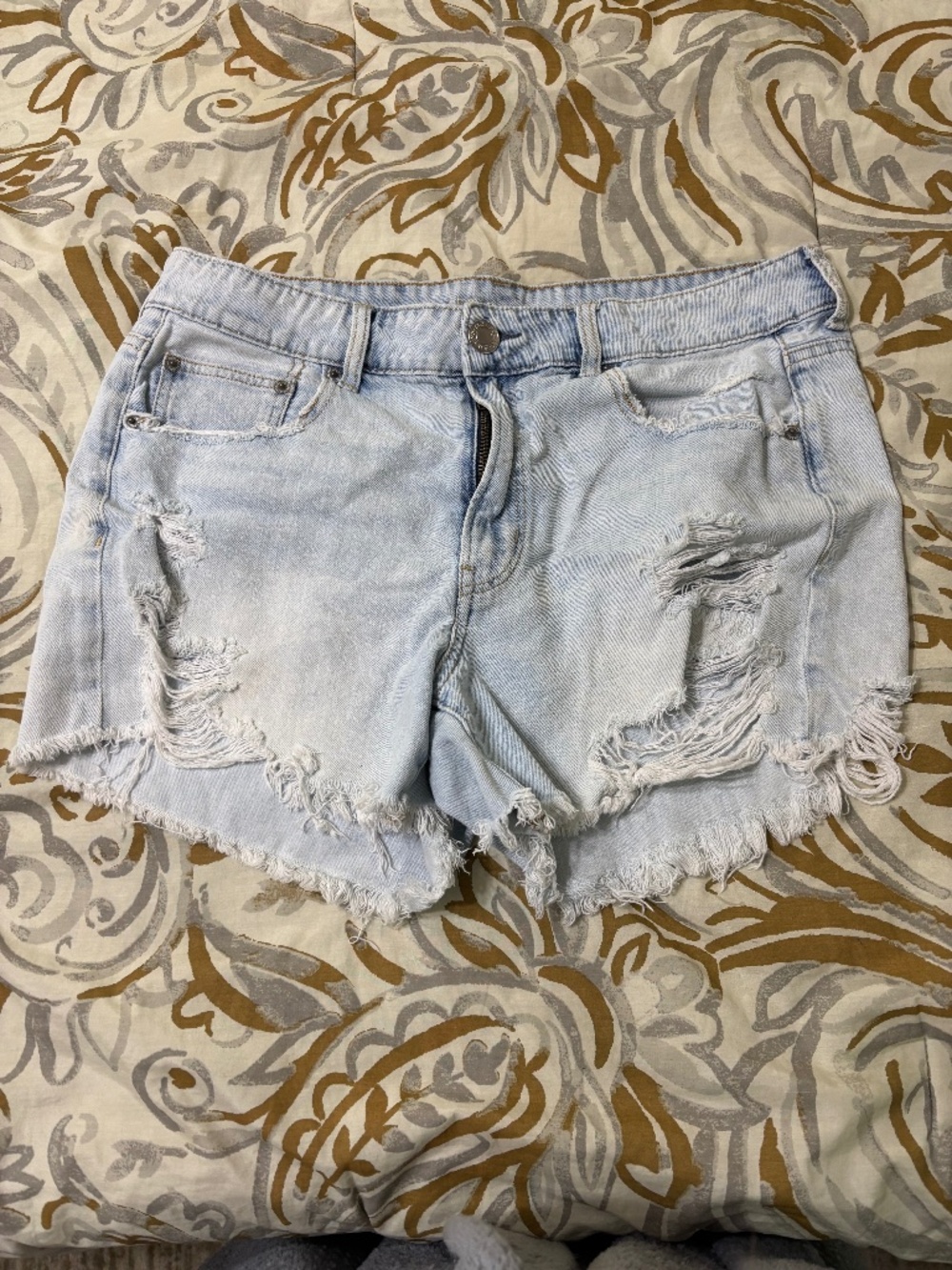 American Eagle High Rise Shortie